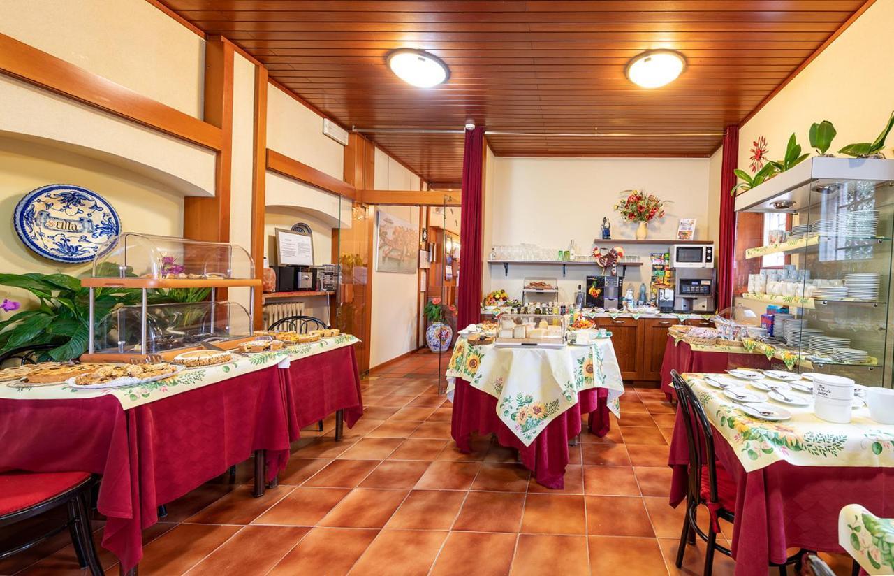 Hotel Grifone Sirmione Buitenkant foto