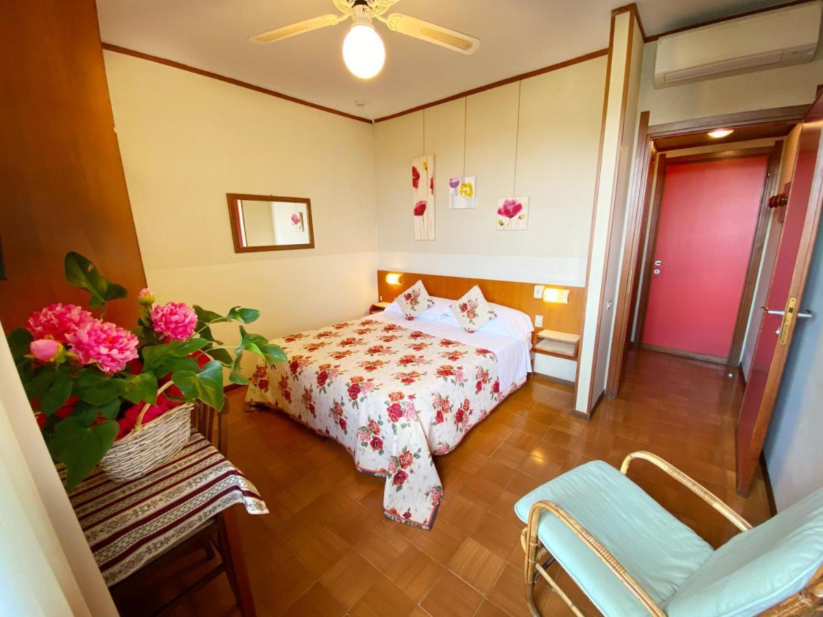 Hotel Grifone Sirmione Buitenkant foto